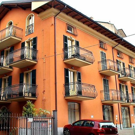 Casa Vacanze Touring Verbania Luaran gambar