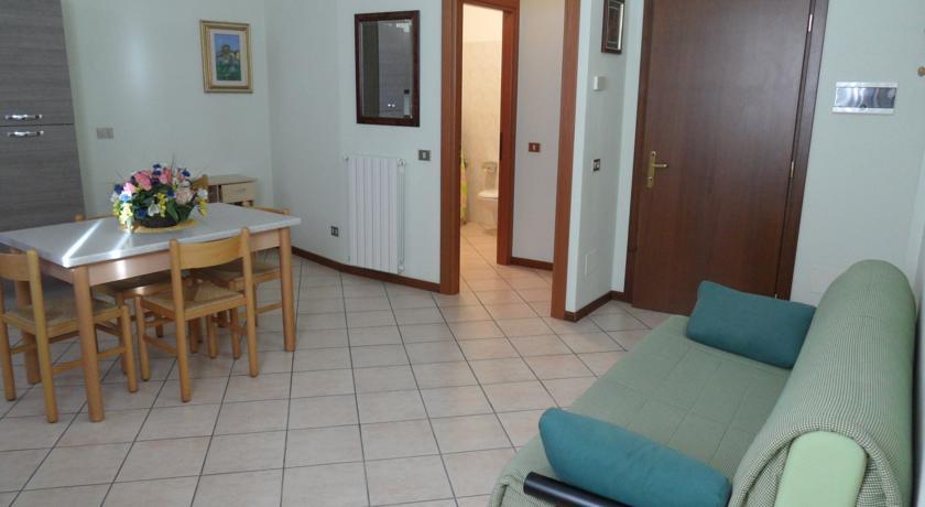 Casa Vacanze Touring Verbania Luaran gambar